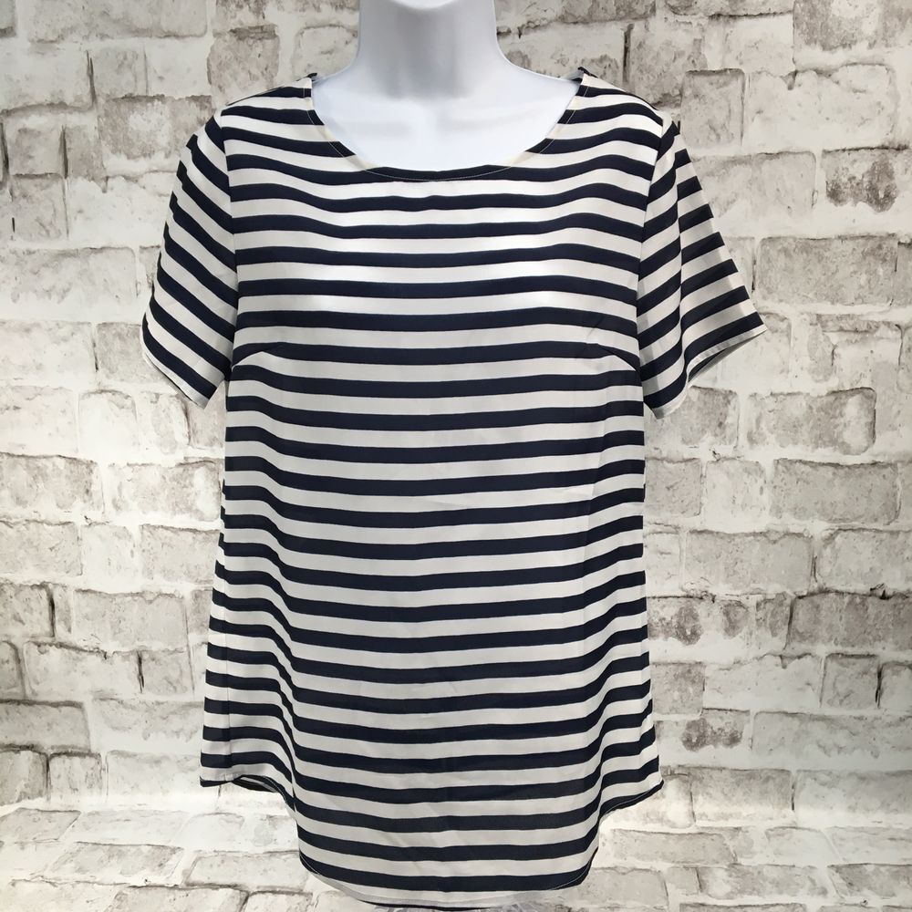 Shade Women's Size S Blouse Stripes Short Sleeve Navy Blue